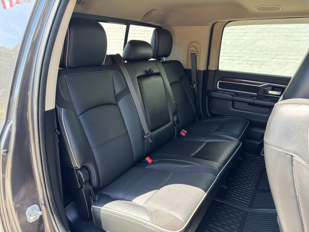 Used 2022 RAM 3500 Laramie AWD/4WD image 12