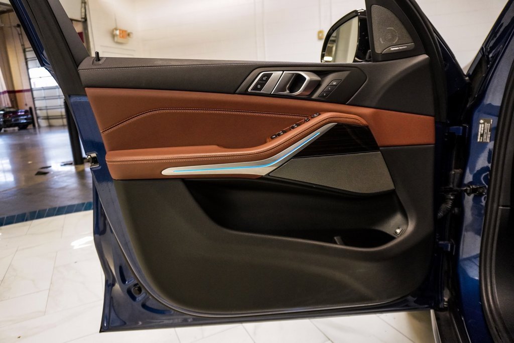 Used 2021 BMW X5 xDrive45e w/ Premium Package image 25