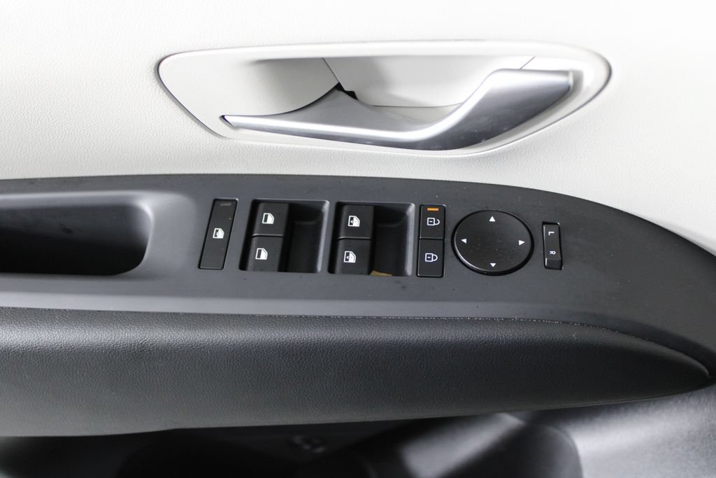 Certified 2026 Hyundai Tucson SEL FWD image 24