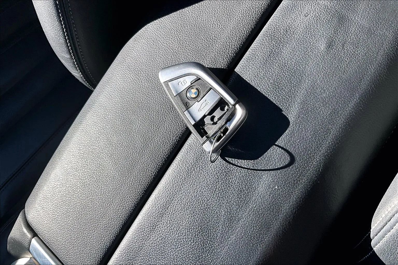 Used 2021 BMW X7 xDrive40i w/ Parking Assistance Package image 10