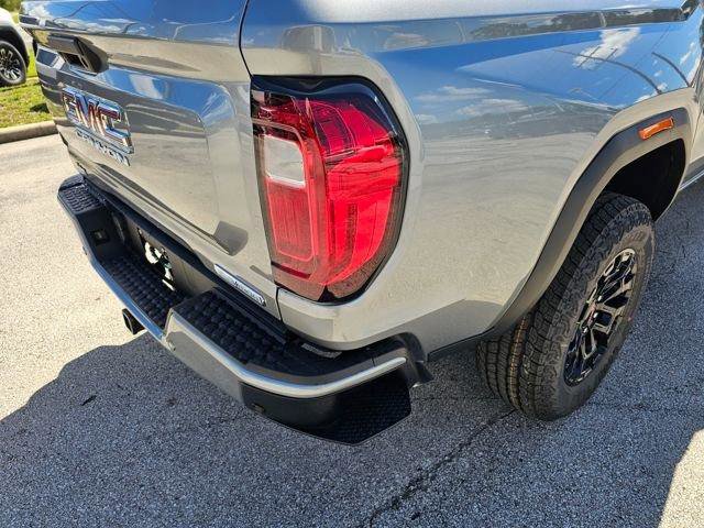New 2026 GMC Canyon Elevation w/ Convenience Package image 13