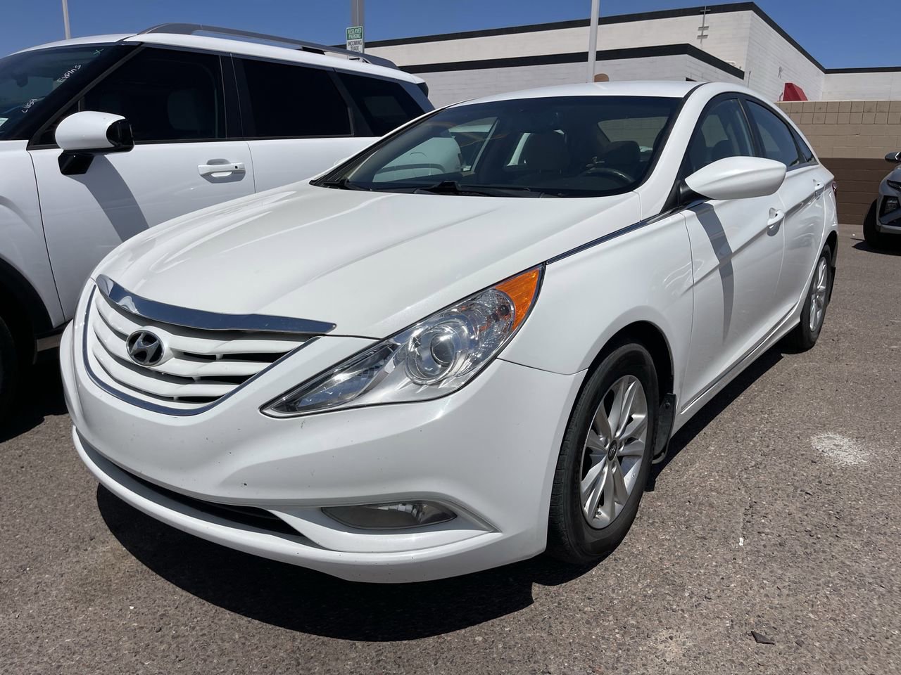 Used 2013 Hyundai Sonata GLS w/ Popular Equipment Pkg FWD image 3