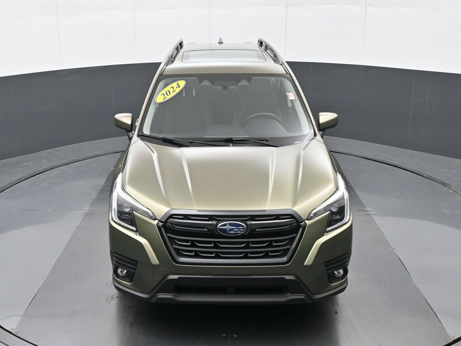 Used 2024 Subaru Forester Premium AWD/4WD image 32