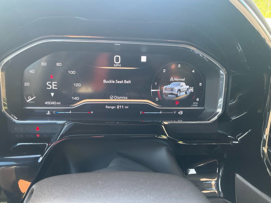 Used 2022 GMC Sierra 1500 SLT w/ SLT Premium Plus Package AWD/4WD image 22