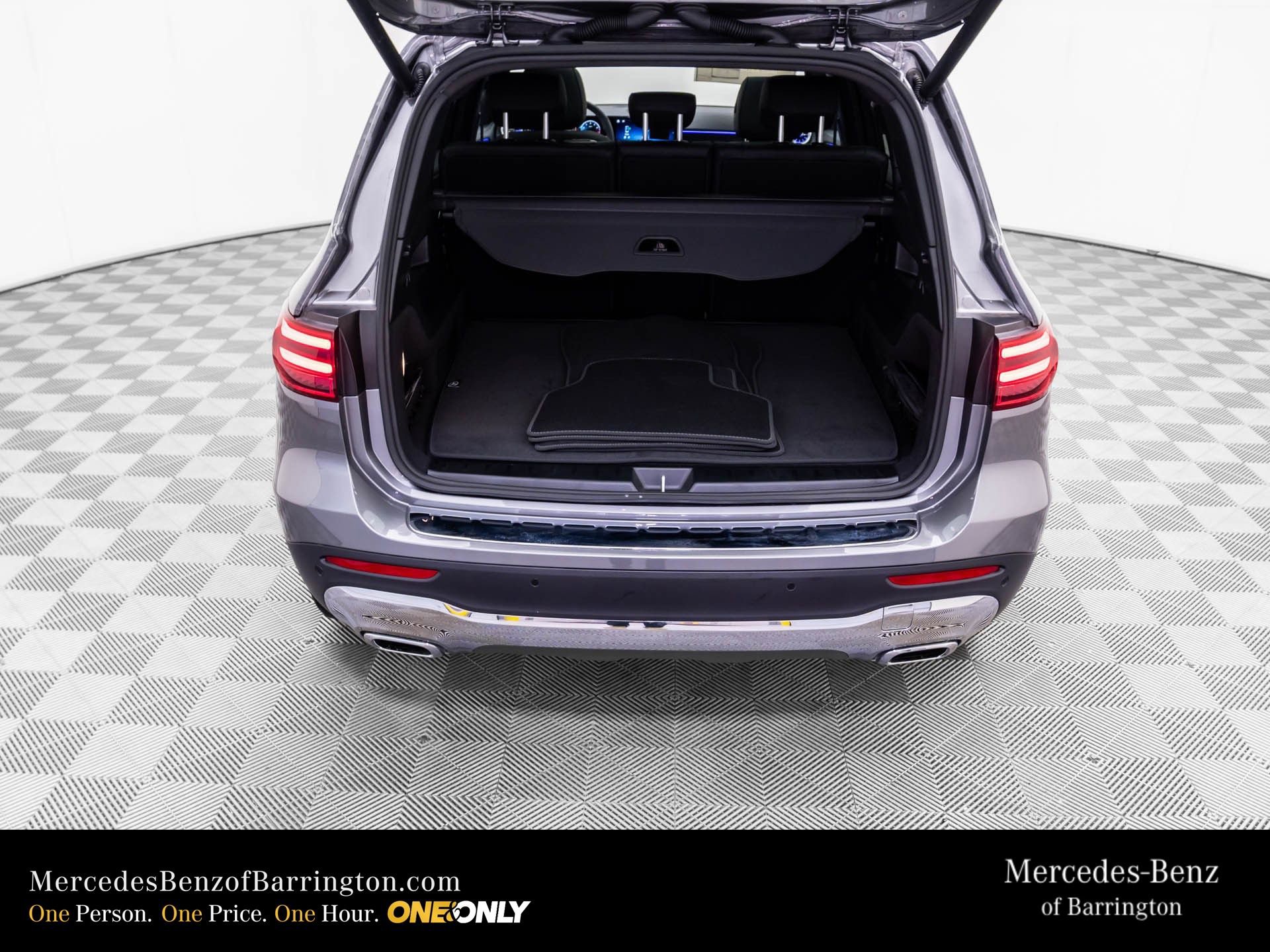 New 2026 Mercedes-Benz GLB 250 4MATIC image 35