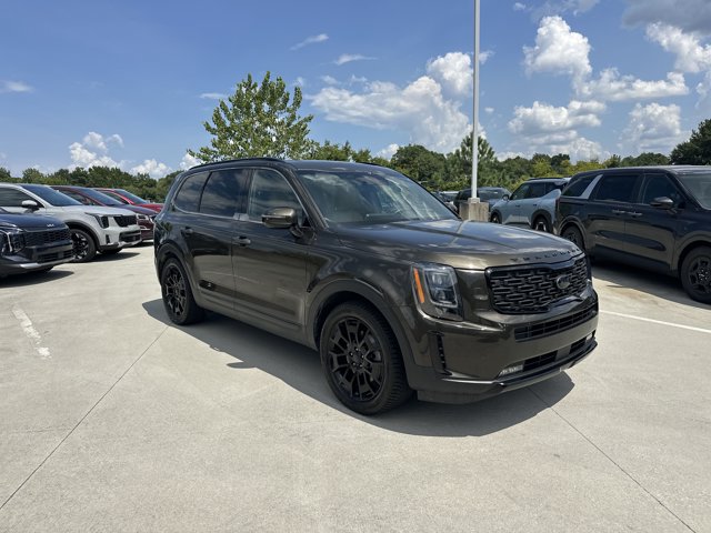 Used 2021 Kia Telluride SX w/ Nightfall Edition Package AWD/4WD image 4