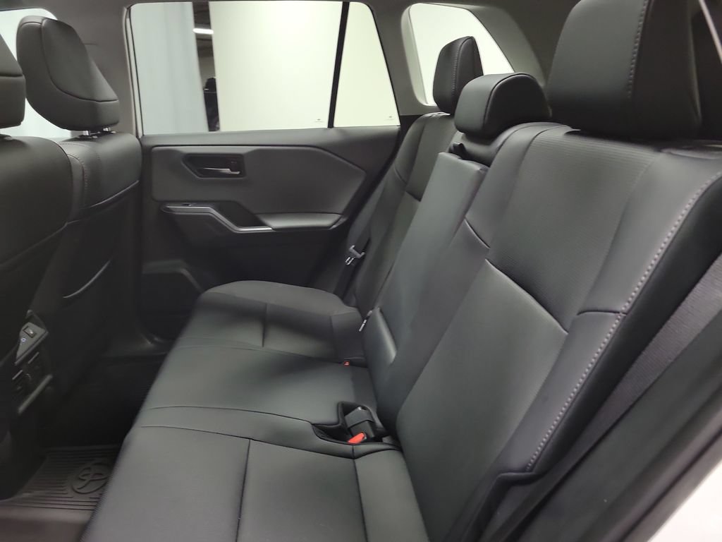 Used 2026 Toyota RAV4 Limited AWD/4WD image 33