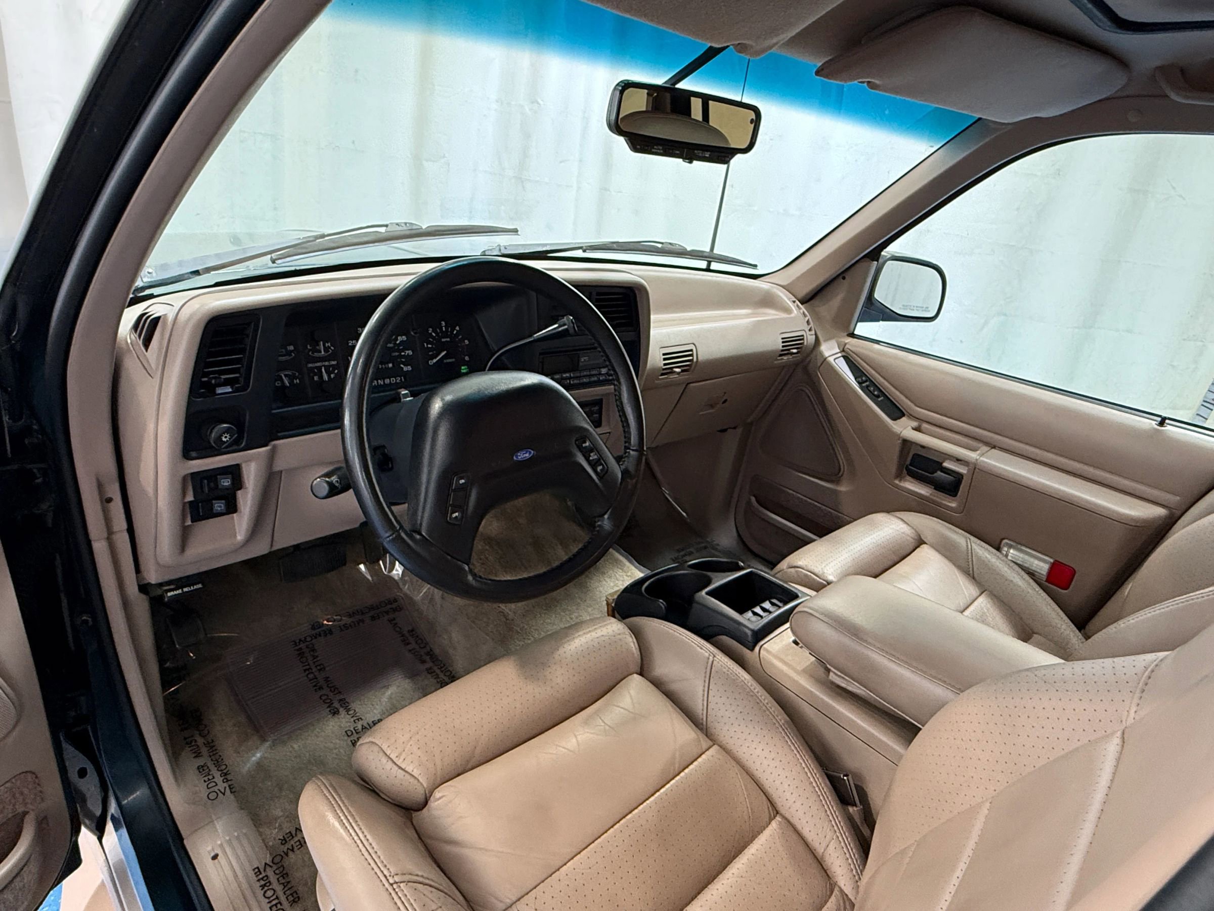 Used 1994 Ford Explorer 4WD 4-Door image 22