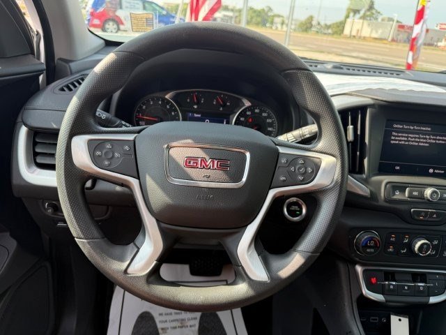 Used 2022 GMC Terrain SLE w/ Driver Convenience Package AWD/4WD image 18