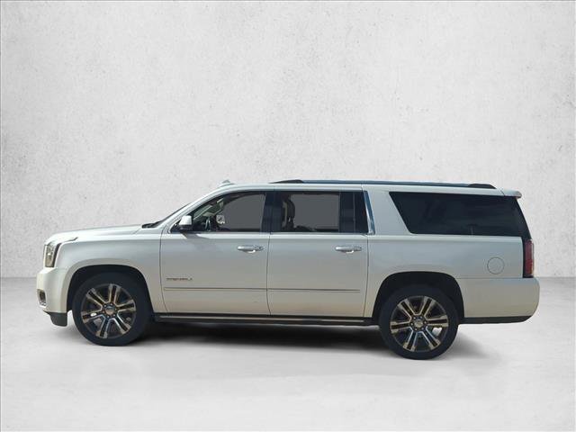 Used 2019 GMC Yukon XL Denali w/ Denali Ultimate Package RWD image 8
