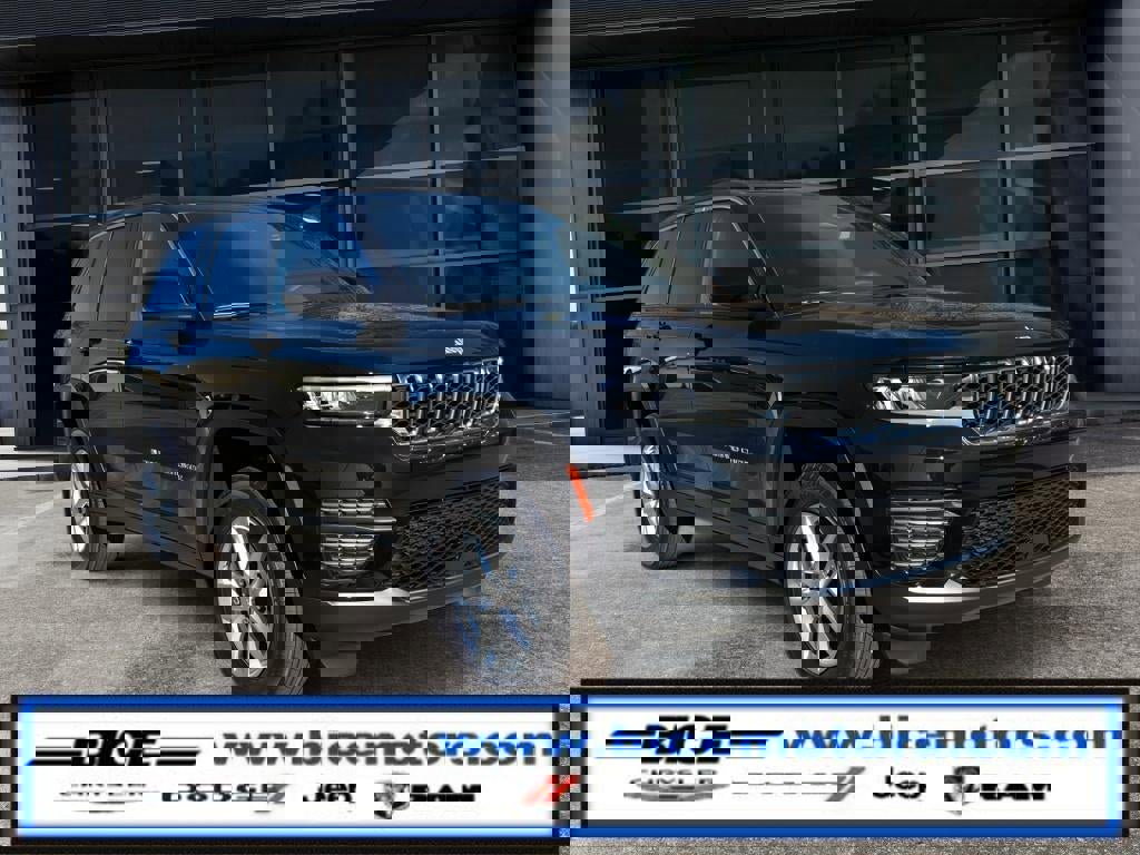 New 2025 Jeep Grand Cherokee Laredo X