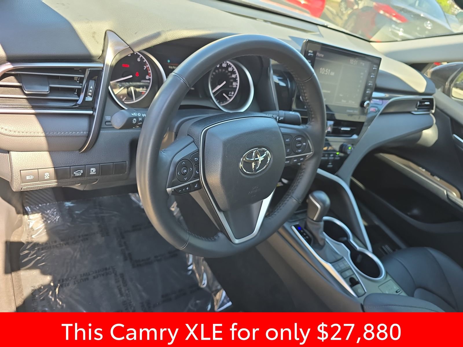Used 2024 Toyota Camry XLE FWD image 21