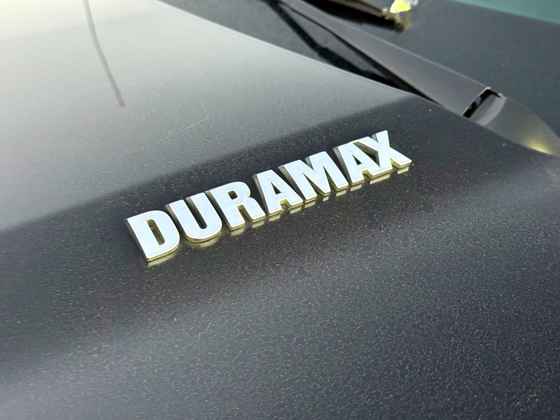 Used 2020 Chevrolet Silverado 1500 LTZ image 3