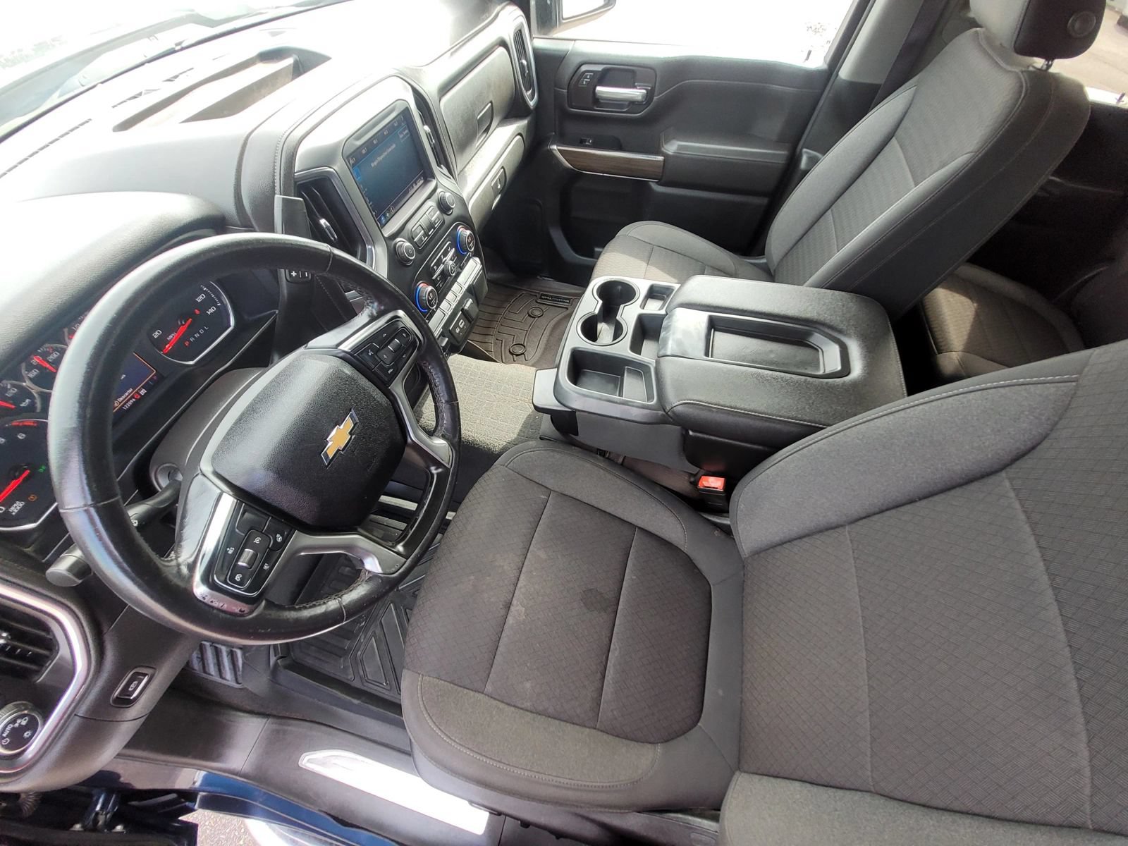 Used 2022 Chevrolet Silverado 2500 LT w/ Convenience Package AWD/4WD image 10