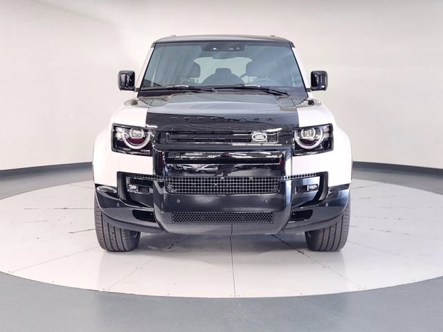 New 2026 Land Rover Defender 110 X image 9