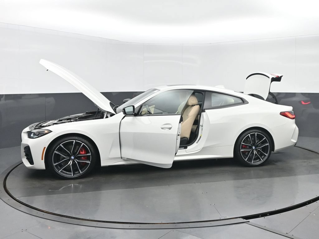 Used 2023 BMW 440i xDrive Coupe w/ Shadowloine Package AWD/4WD image 38