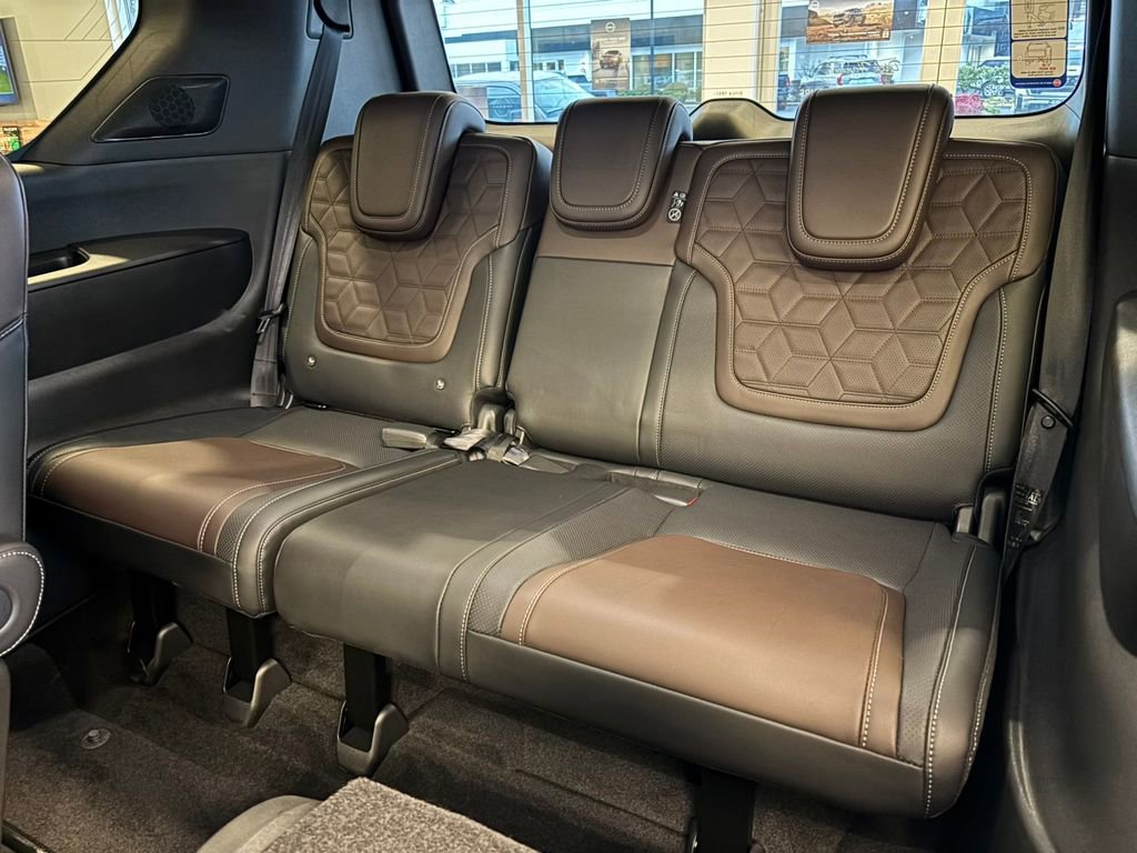 New 2026 Nissan Armada Platinum image 26