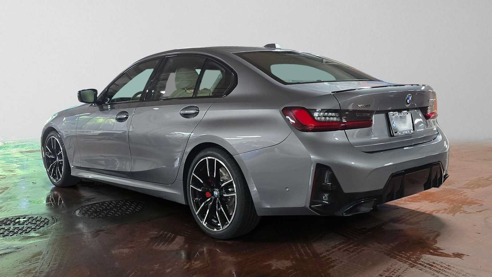 Used 2026 BMW M340i xDrive AWD/4WD image 5