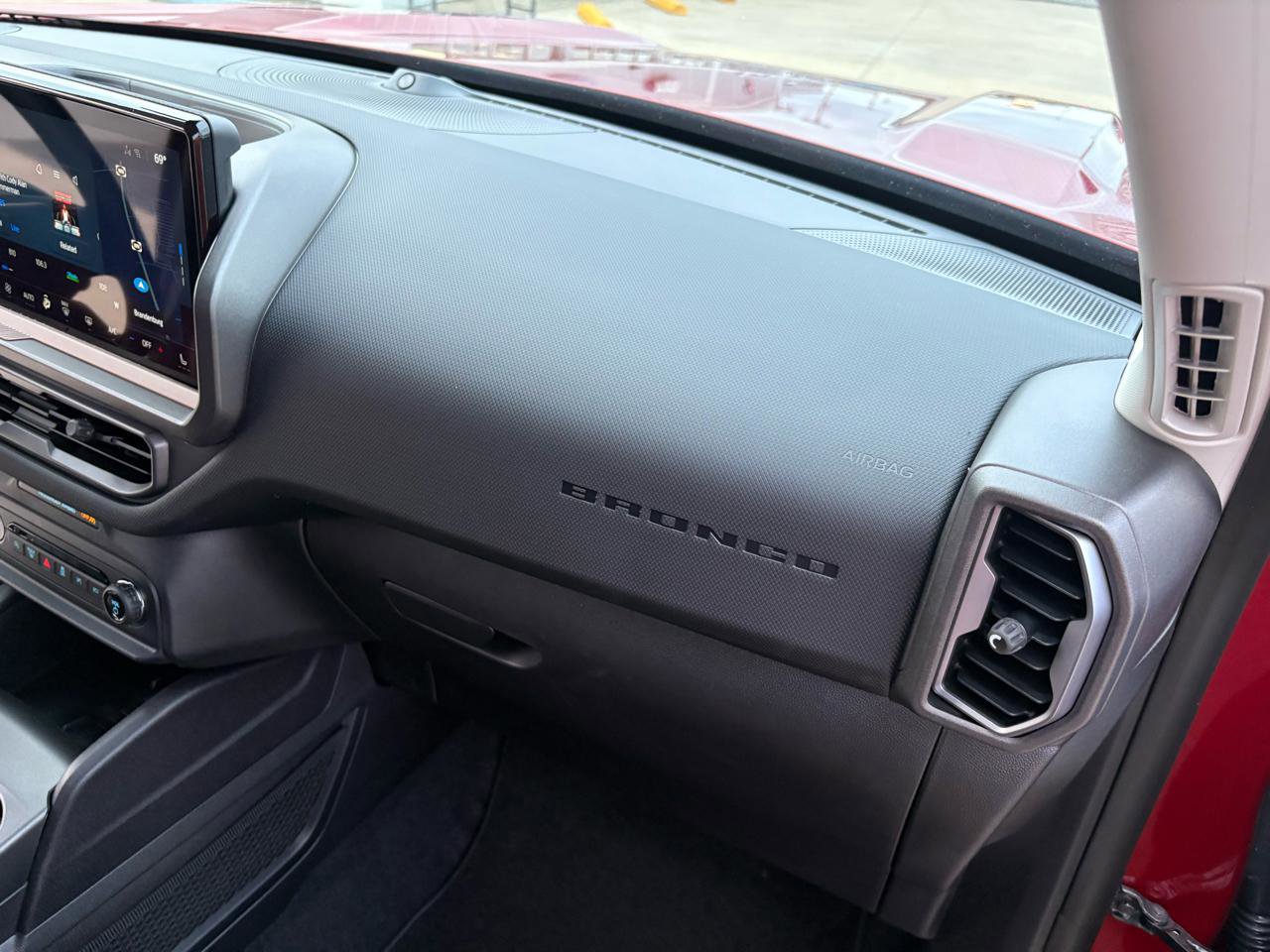 New 2025 Ford Bronco Sport Outer Banks w/ Outer Banks Tech Package+ AWD/4WD image 37