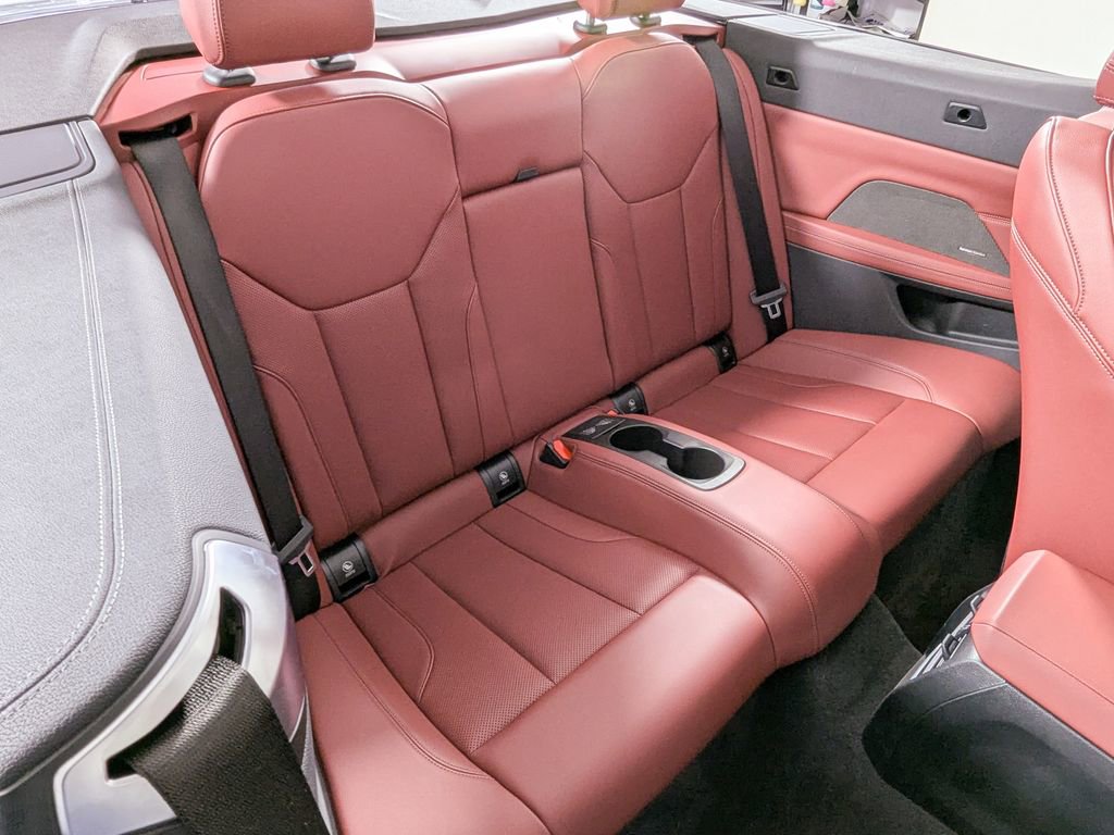 Used 2023 BMW 430i xDrive Convertible w/ M Sport Package image 41