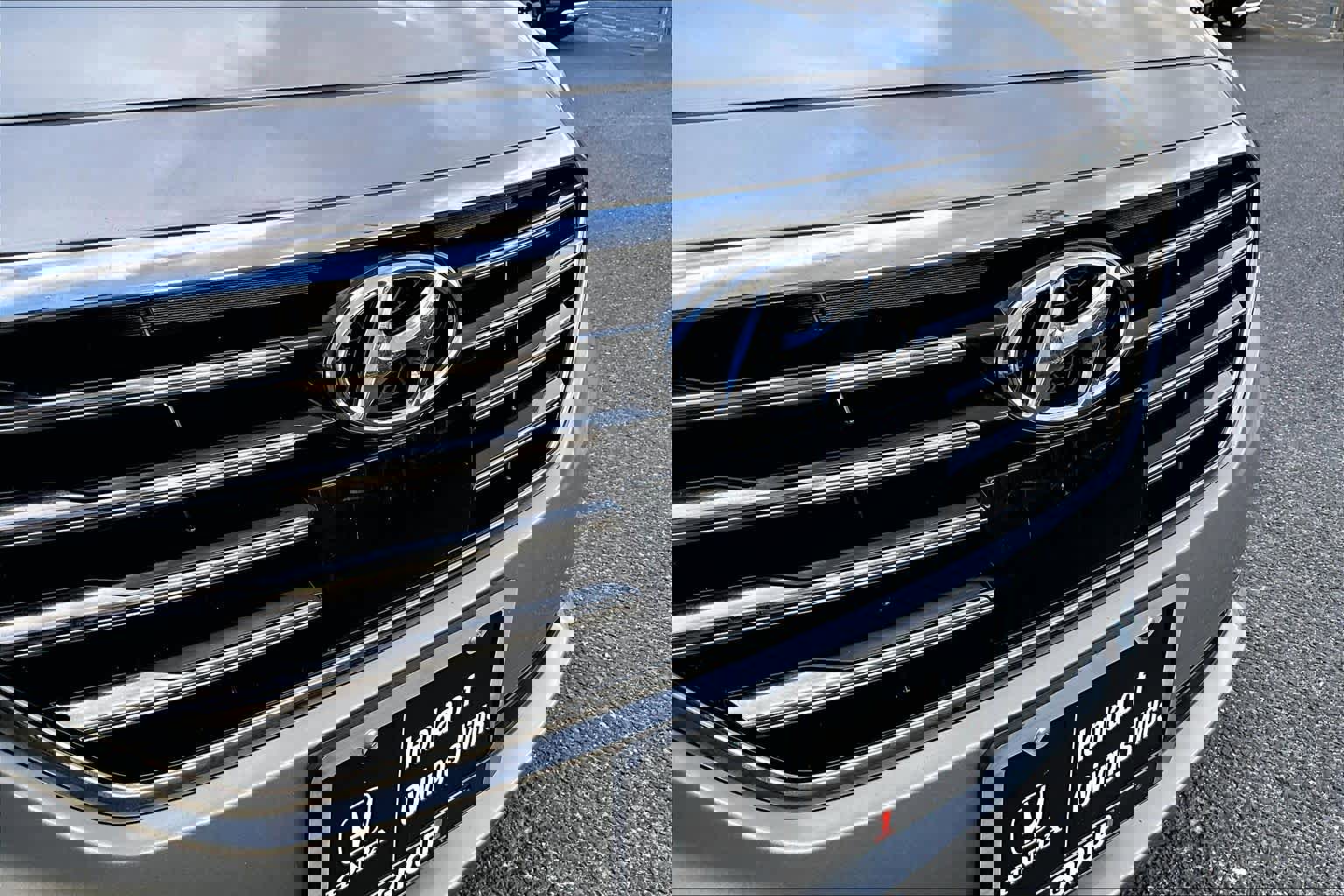 Used 2015 Hyundai Sonata Limited w/ Option Group 06 image 29