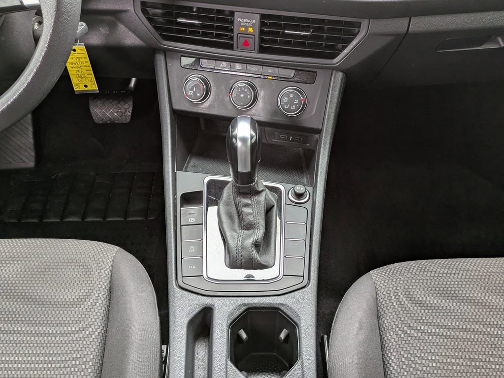 Used 2021 Volkswagen Jetta S w/ Driver Assistance Package image 18