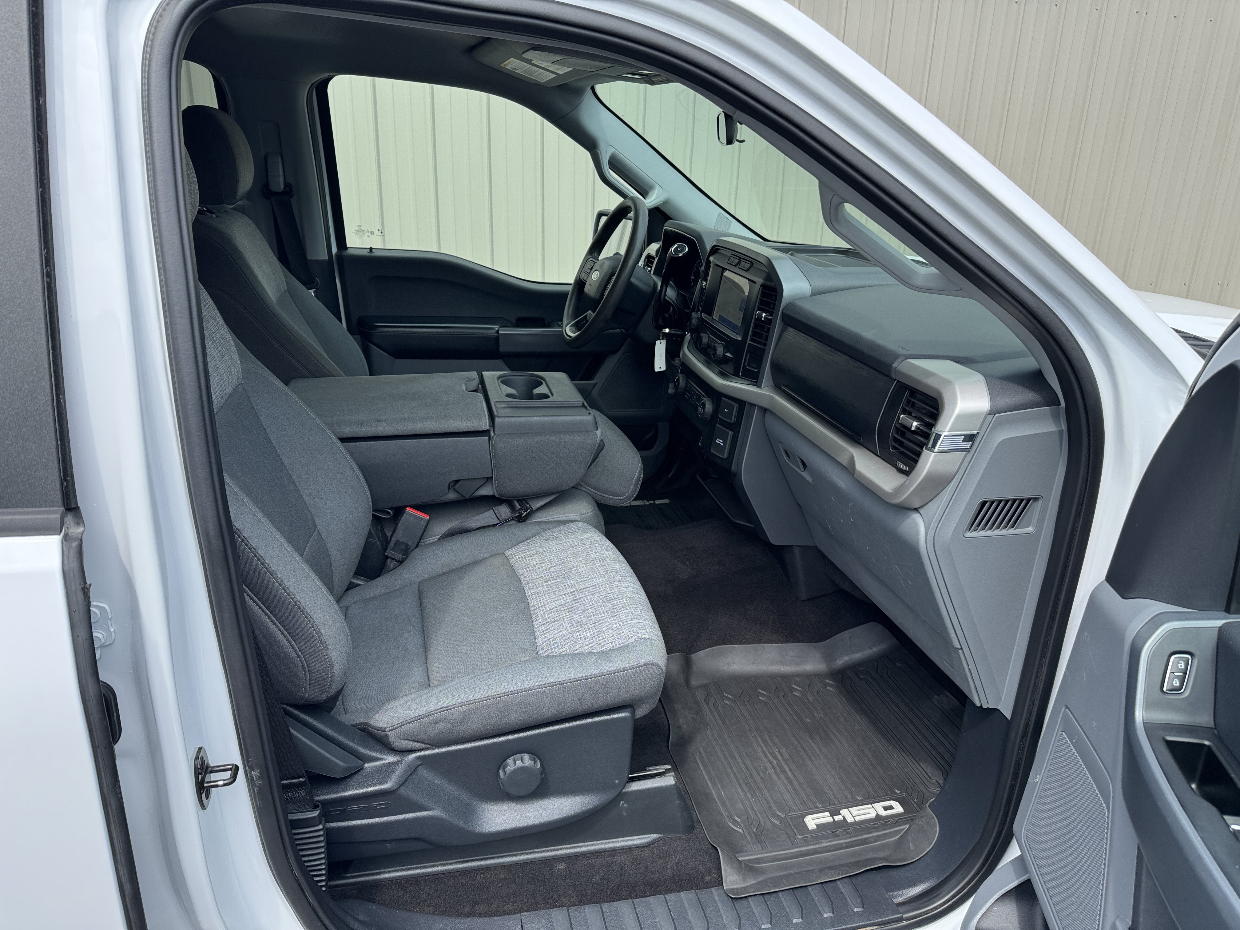 Used 2021 Ford F150 XLT w/ Max Trailer Tow Package AWD/4WD image 25