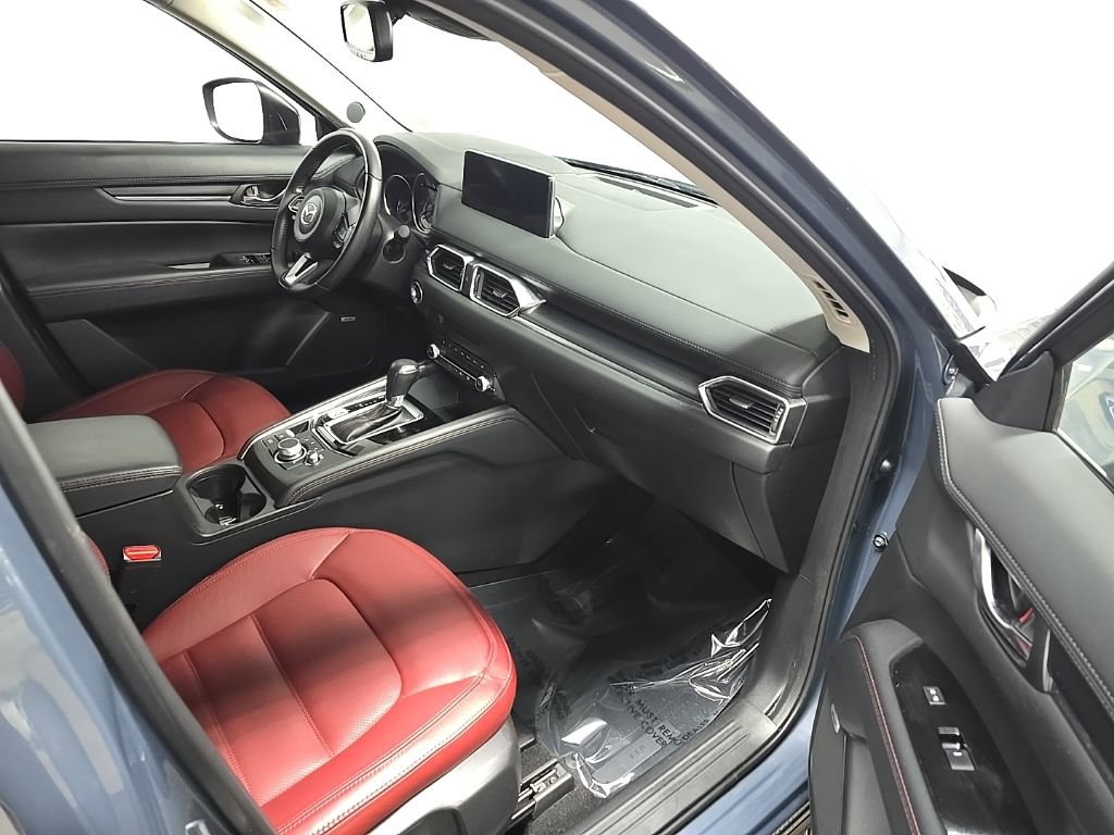 Used 2023 MAZDA CX-5 Carbon Edition image 16