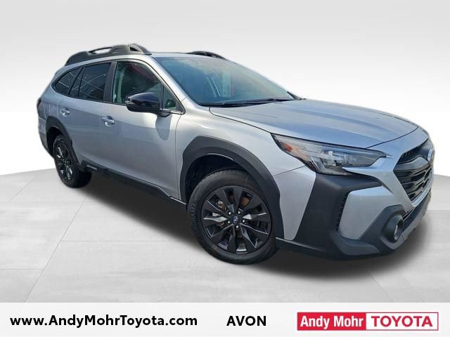 Used 2025 Subaru Outback Onyx Edition image 1