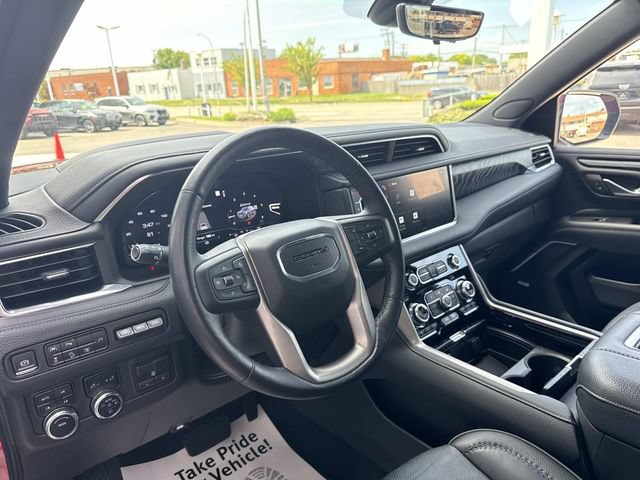 Used 2022 GMC Yukon Denali w/ Denali Premium Package AWD/4WD image 50