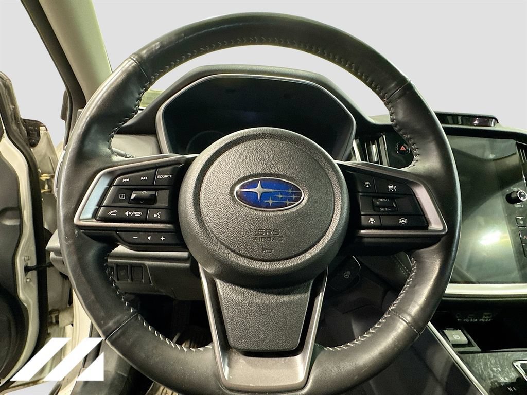Used 2024 Subaru Outback Touring AWD/4WD image 11