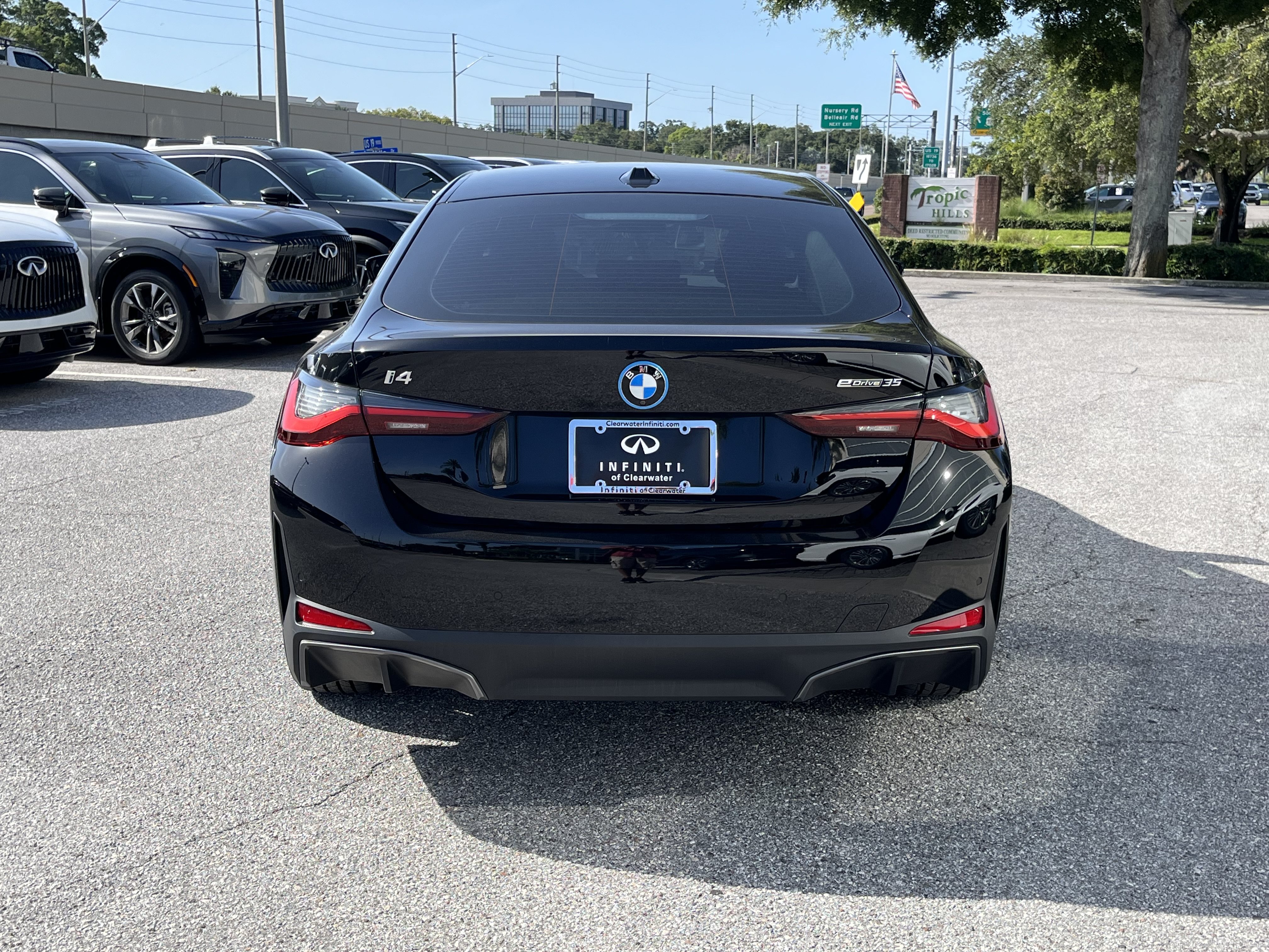 Used 2024 BMW i4 eDrive35 w/ Convenience Package RWD image 8