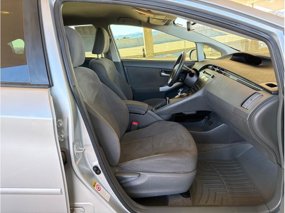 Used 2011 Toyota Prius Two image 14