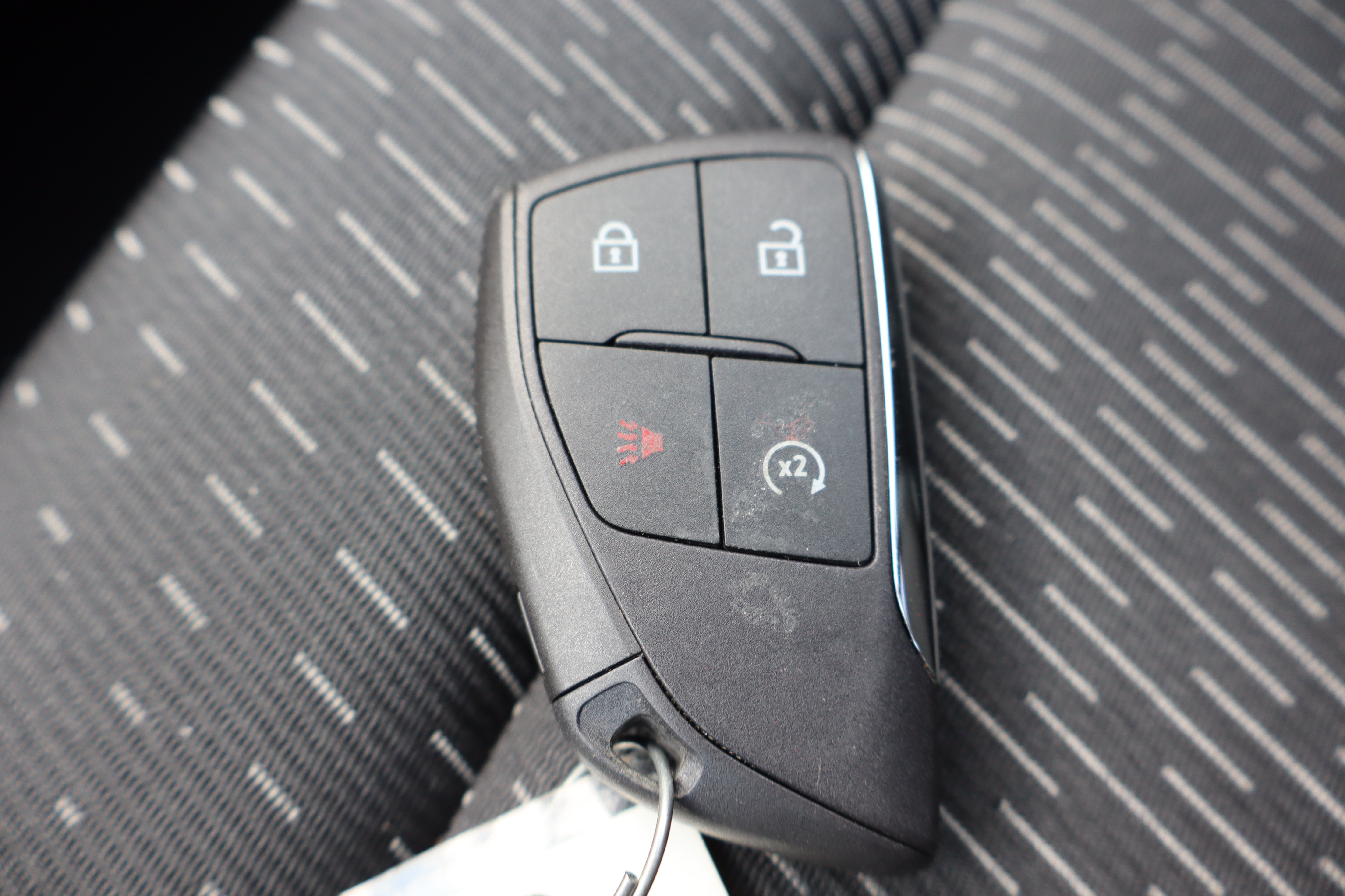 Used 2026 Chevrolet Equinox LT w/ LPO, Floor Liner Package FWD image 26