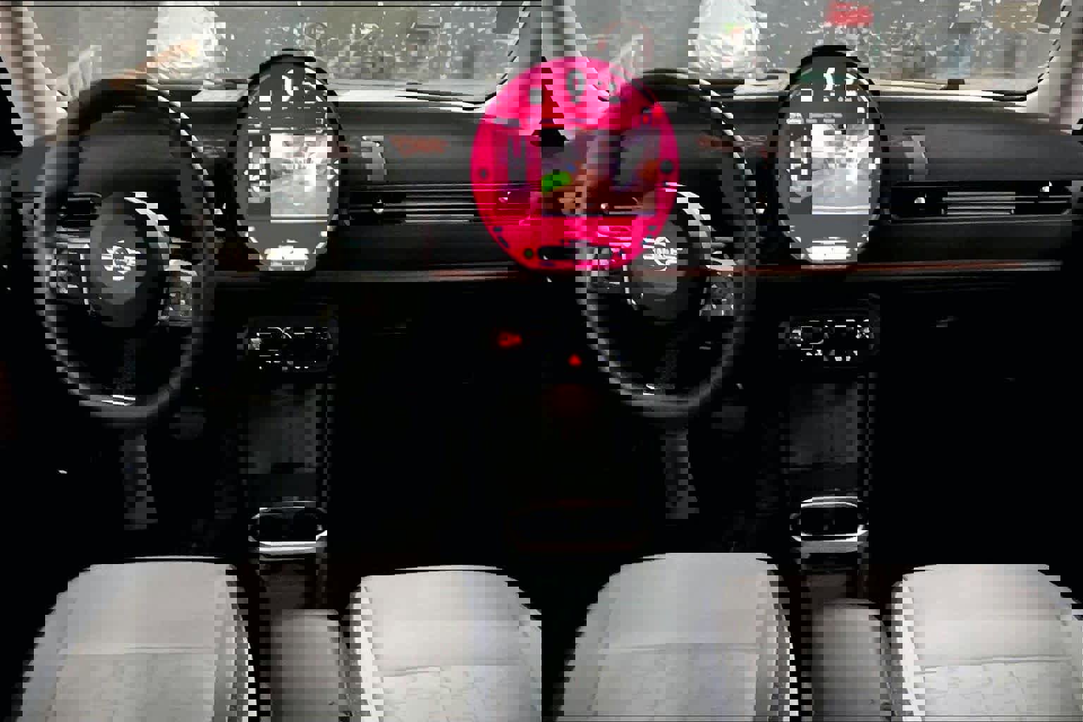 Certified 2025 MINI Cooper 2-Door Hardtop image 17