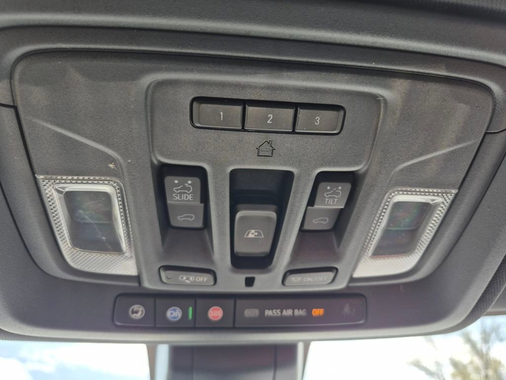 Used 2020 GMC Sierra 1500 AT4 w/ AT4 Premium Package image 26