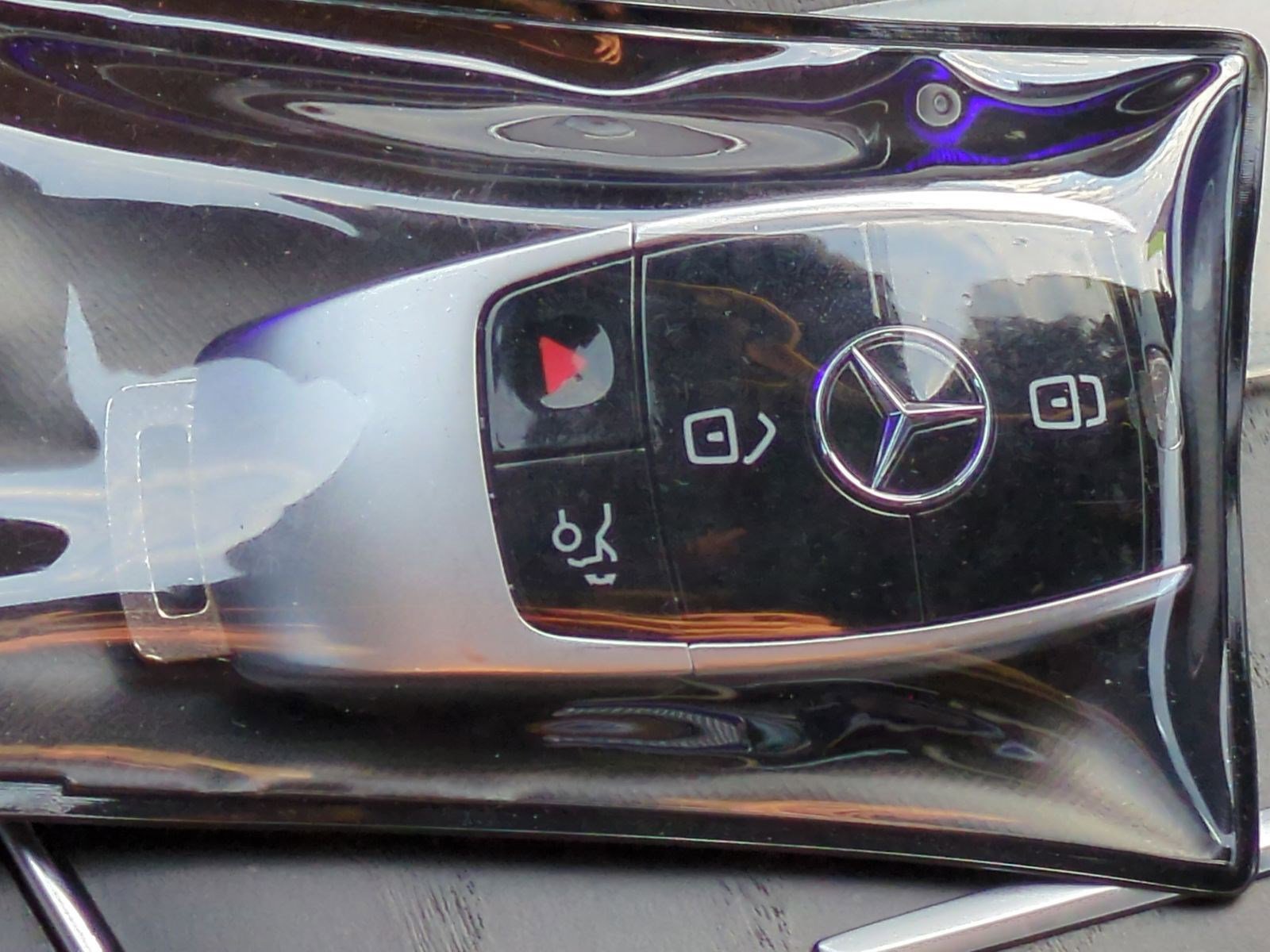 Used 2022 Mercedes-Benz E 450 4MATIC Coupe image 34