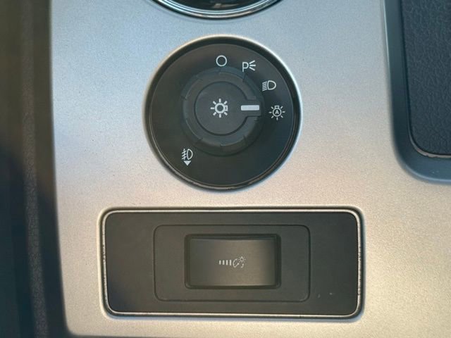 Used 2014 Ford F150 FX4 w/ Equipment Group 402A Luxury AWD/4WD image 39