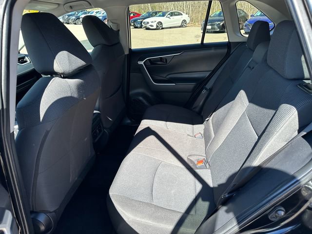 Certified 2024 Toyota RAV4 LE AWD/4WD image 21