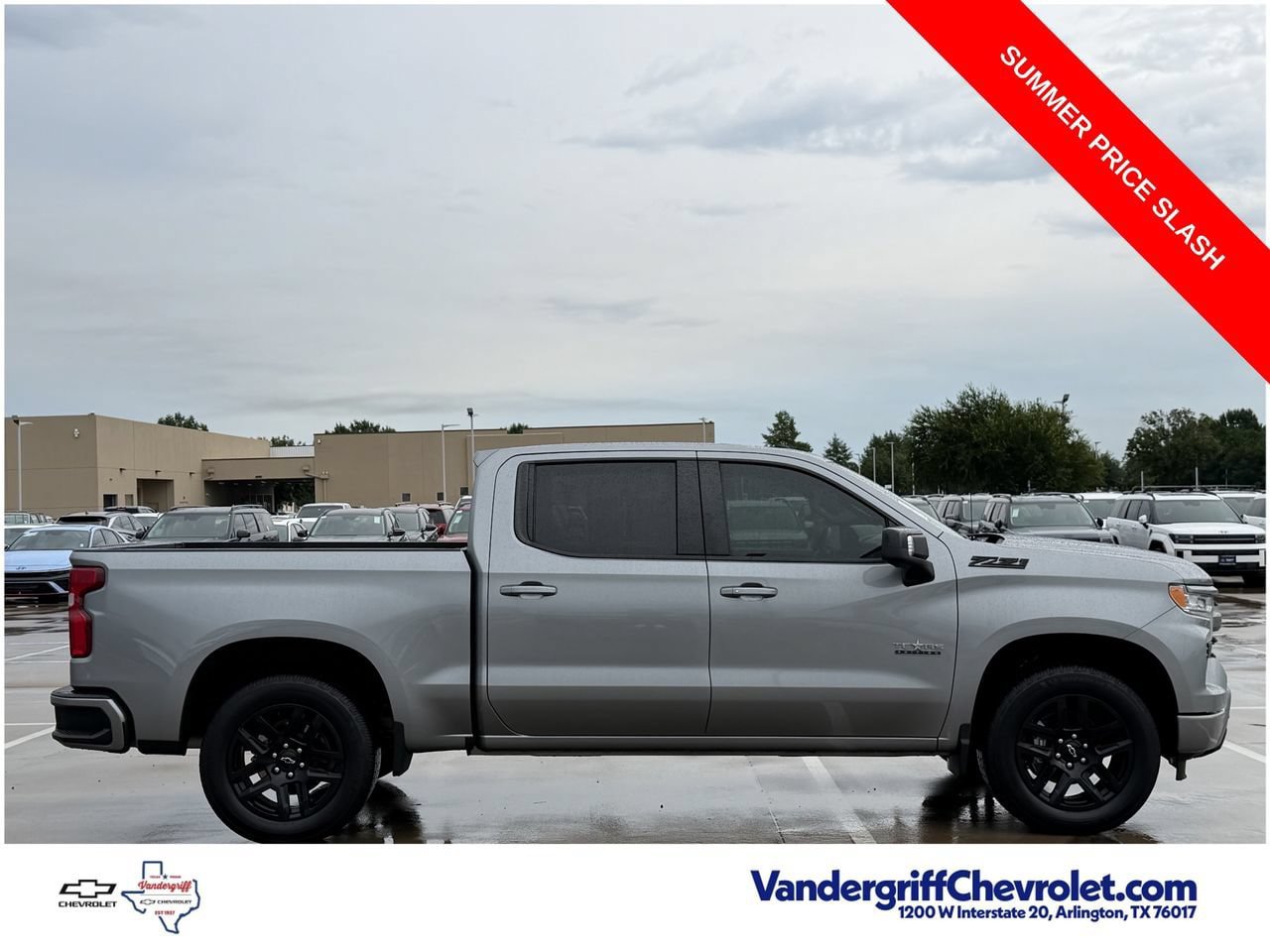Used 2024 Chevrolet Silverado 1500 RST AWD/4WD image 3