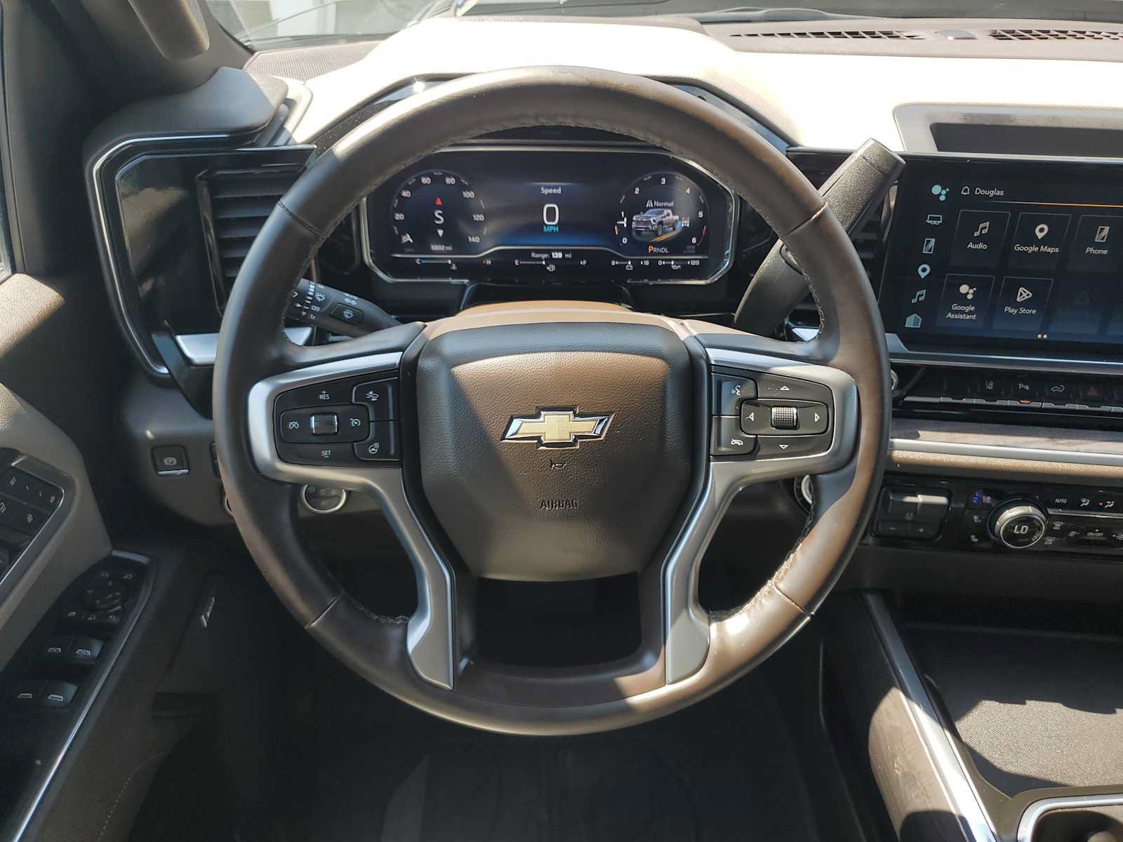 Used 2025 Chevrolet Silverado 2500 LTZ w/ LTZ Convenience Package AWD/4WD image 20