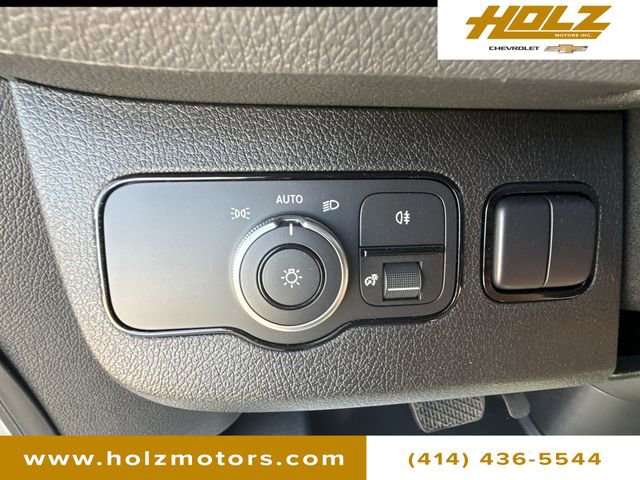 Used 2025 Mercedes-Benz Sprinter 2500 image 17