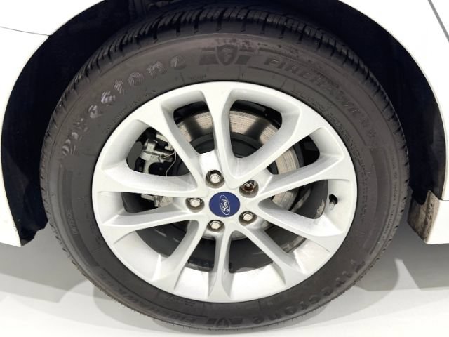 Used 2019 Ford Fusion SE FWD image 12