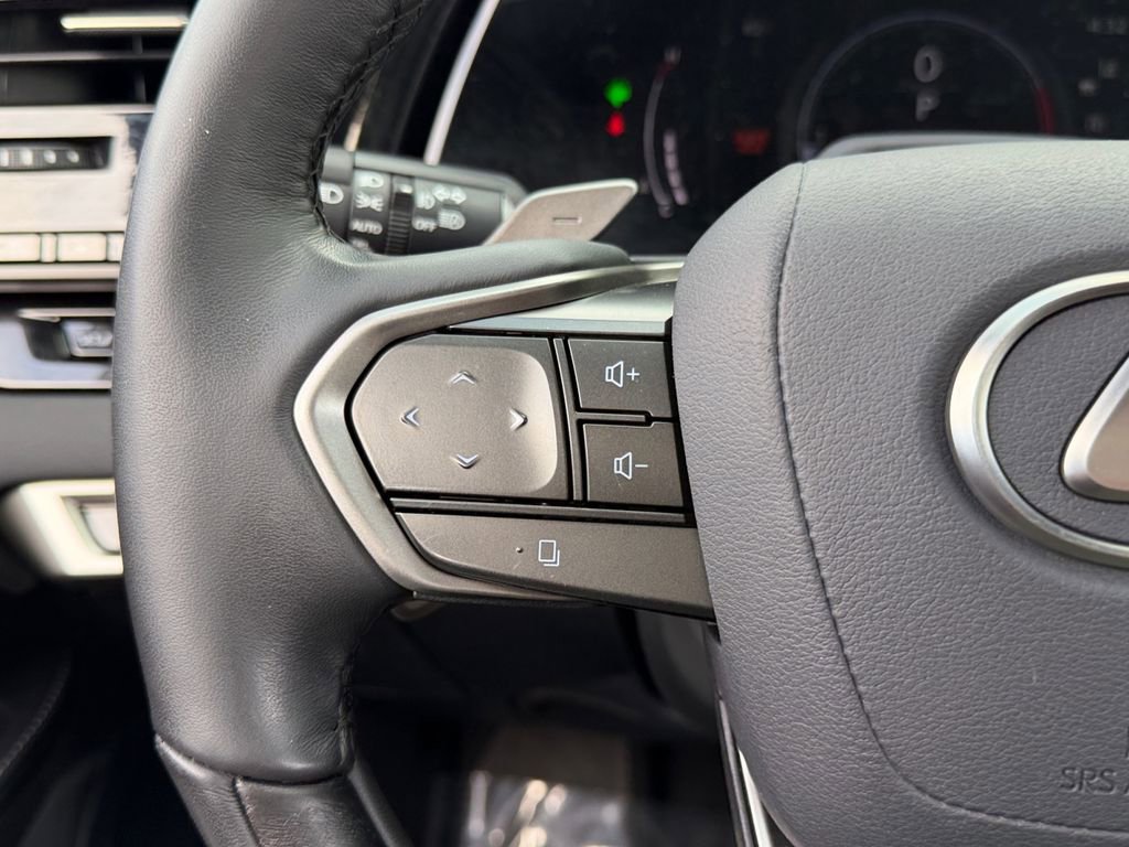 Used 2024 Lexus RX 350 Premium Plus w/ Convenience Package AWD/4WD image 19