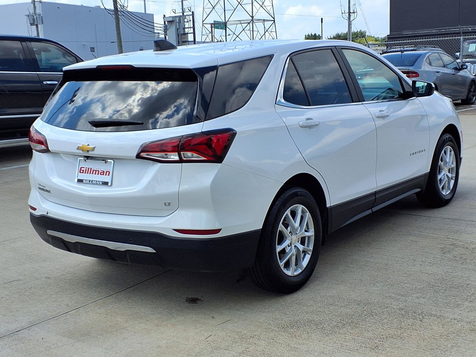 Used 2024 Chevrolet Equinox LT FWD image 27