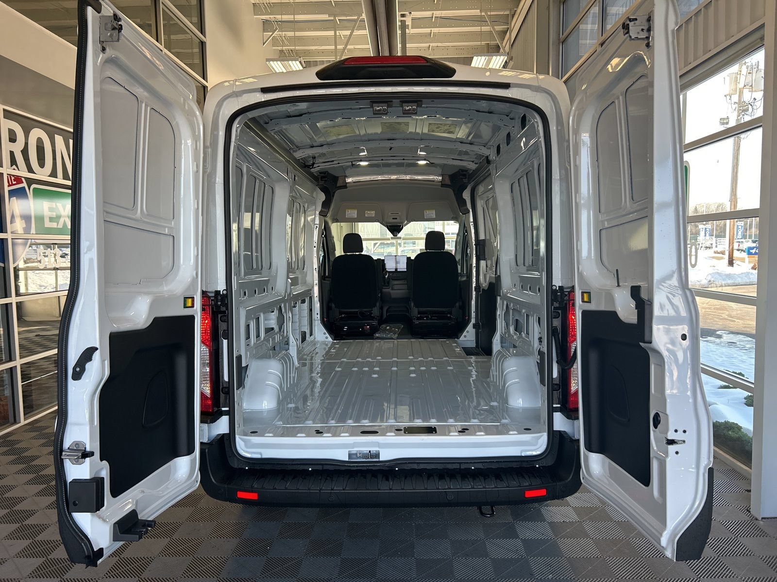 New 2026 Ford Transit 250 148 Medium Roof RWD image 8
