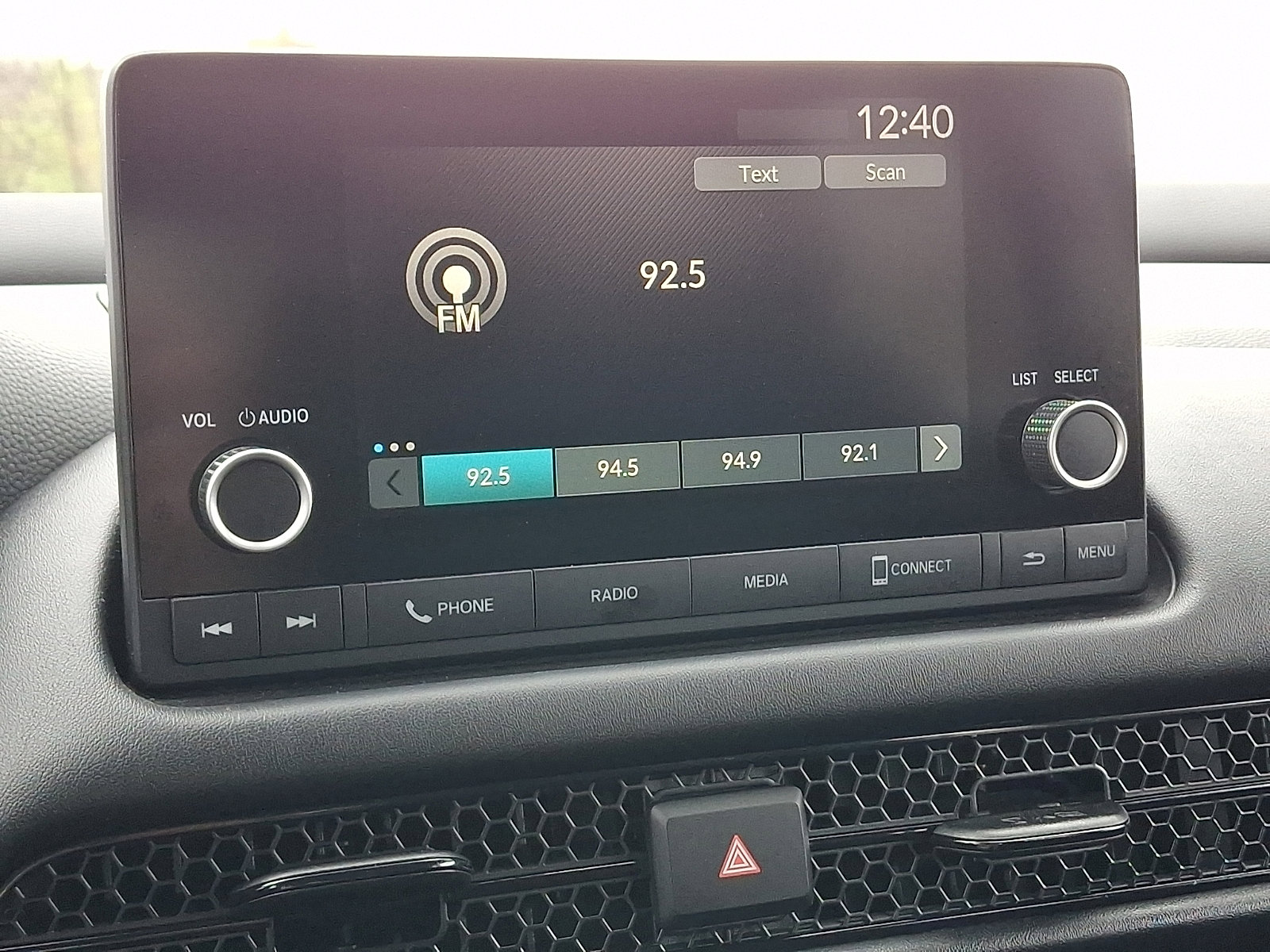 Used 2023 Honda HR-V LX image 16