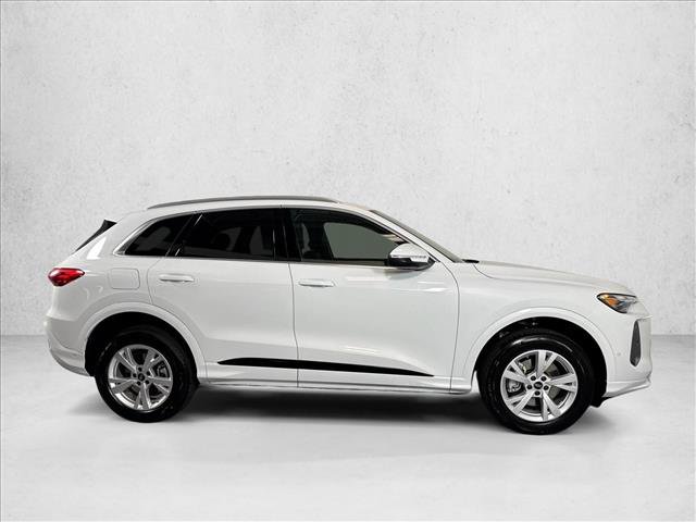 New 2026 Audi Q5 Premium AWD/4WD image 4