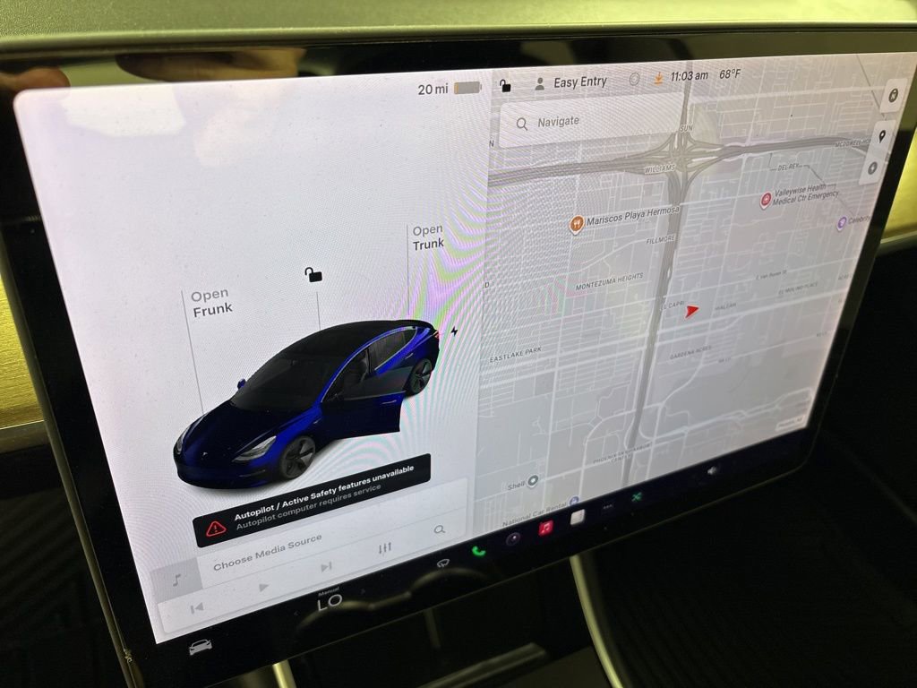 Used 2019 Tesla Model 3 Standard Range Plus image 24