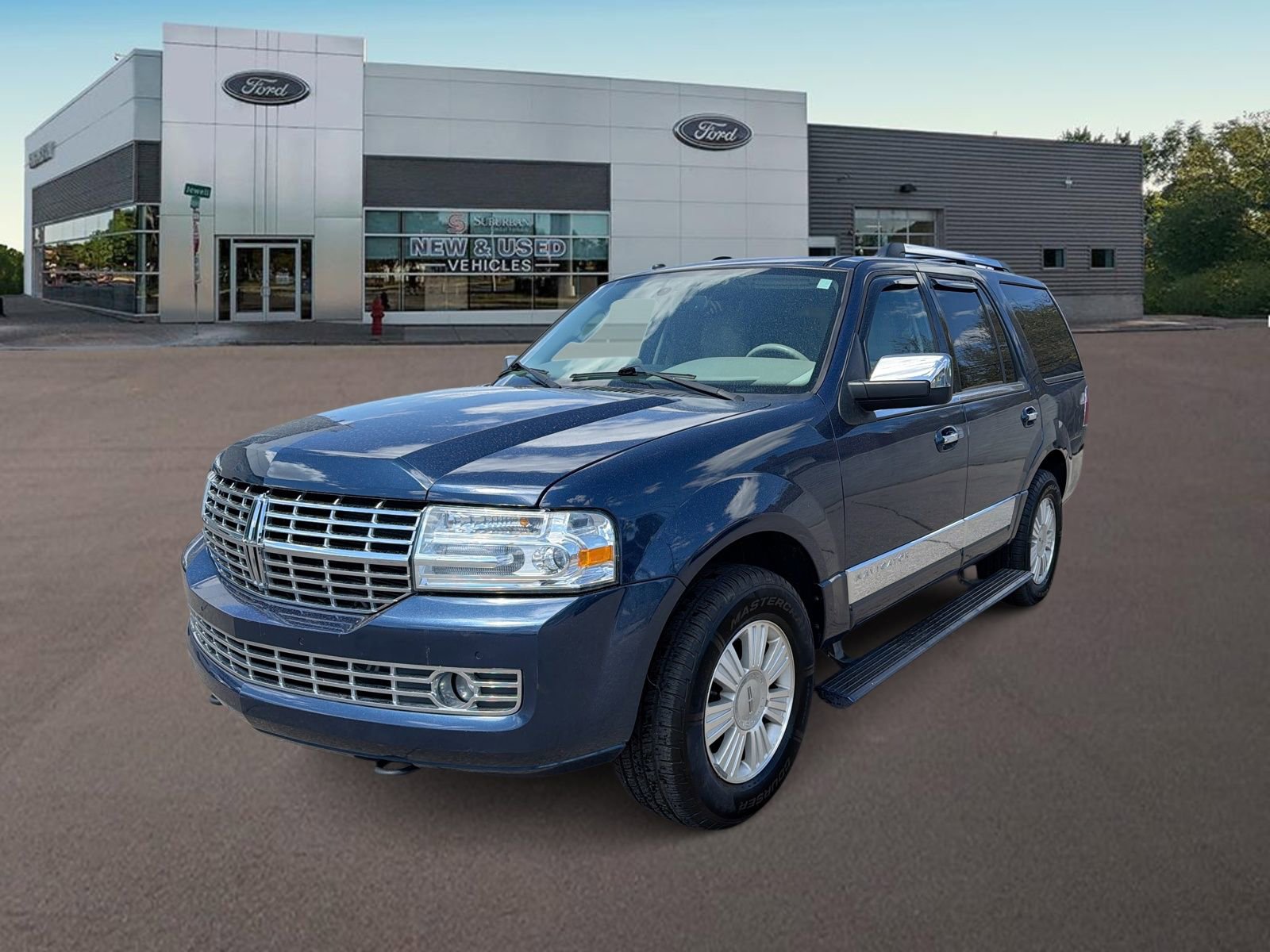 Used 2013 Lincoln Navigator 4WD w/ HD Trailer Tow Pkg image 5